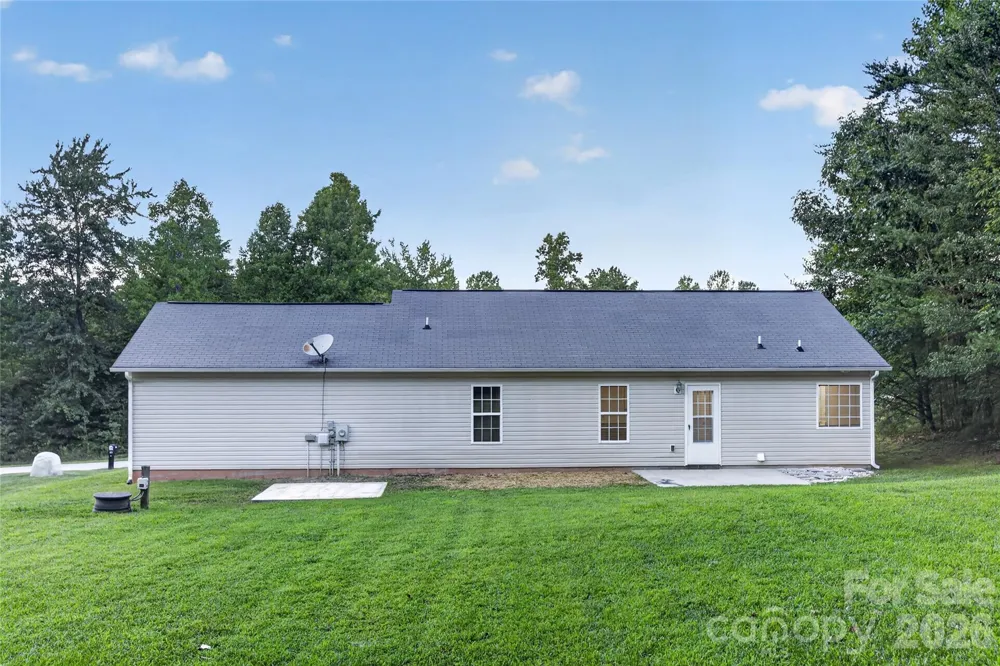 213 Winding Cedar Drive Statesville, NC 28677