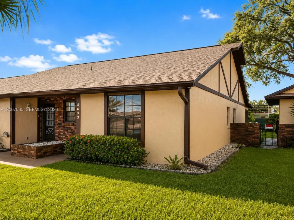 4633 Vilabella DR #4633 Sebring, FL 33872