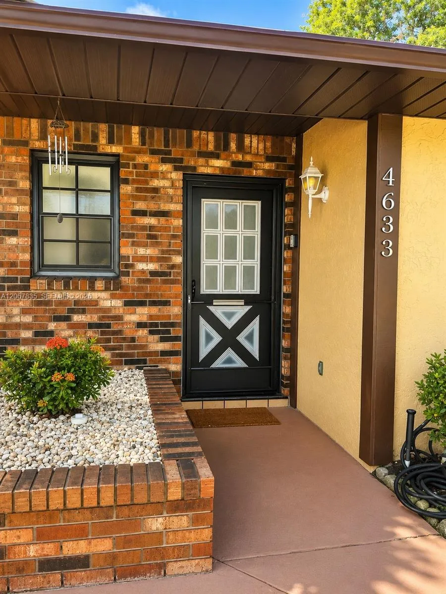 4633 Vilabella DR #4633 Sebring, FL 33872