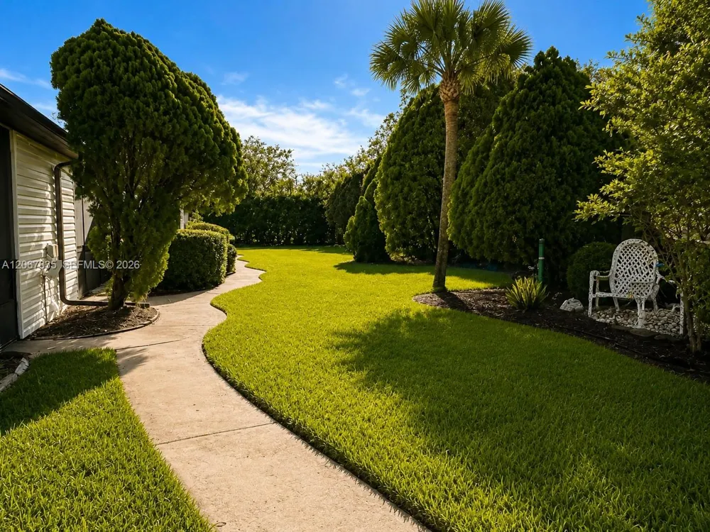 4633 Vilabella DR #4633 Sebring, FL 33872