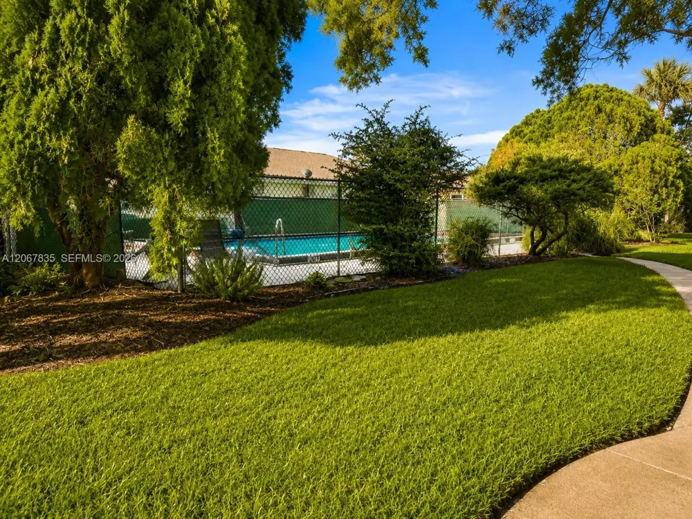 4633 Vilabella DR #4633 Sebring, FL 33872