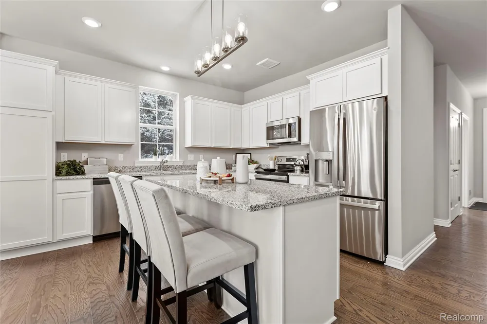 9921 Crossview Trail #125 Hartland Township, MI 48855
