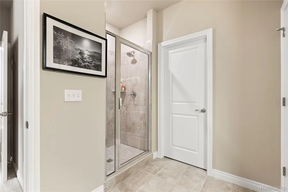 9921 Crossview Trail #125 Hartland Township, MI 48855