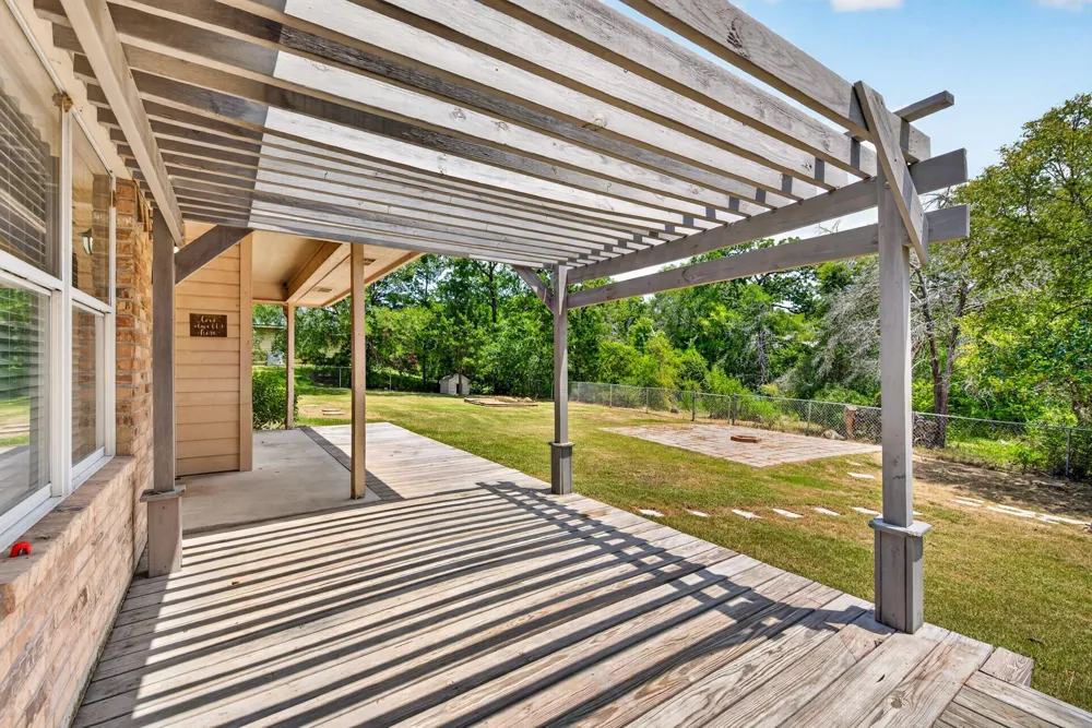 6826 Bendwood College Station, TX 77845