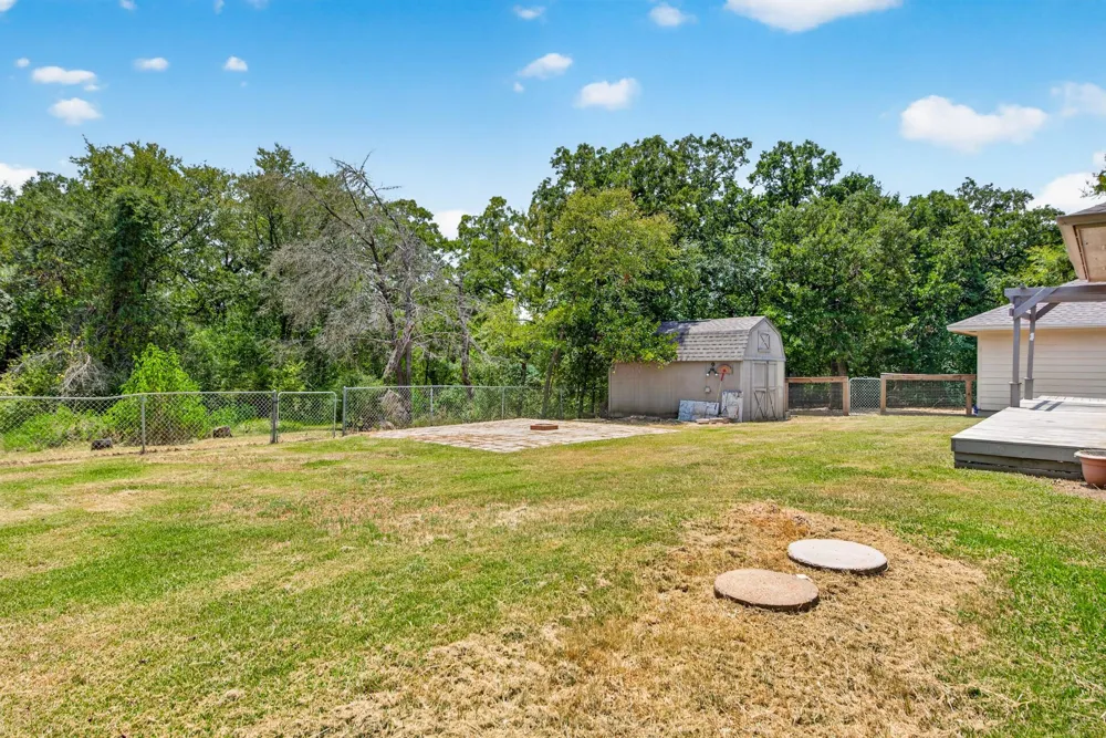 6826 Bendwood College Station, TX 77845