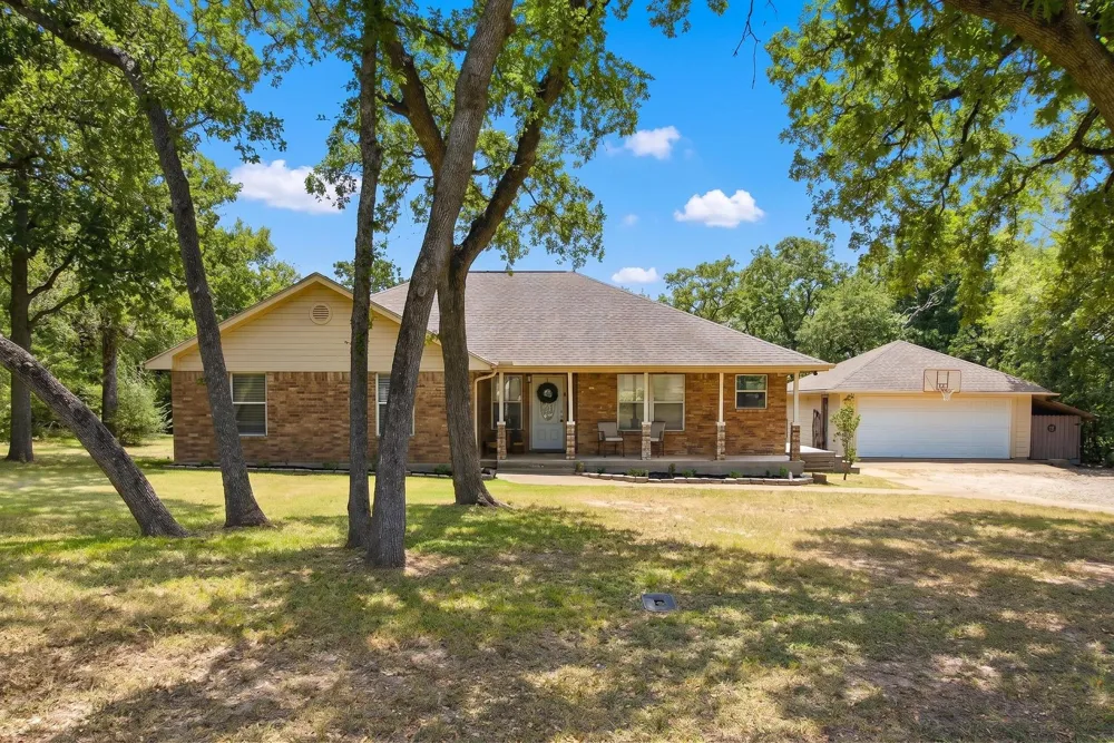 6826 Bendwood College Station, TX 77845