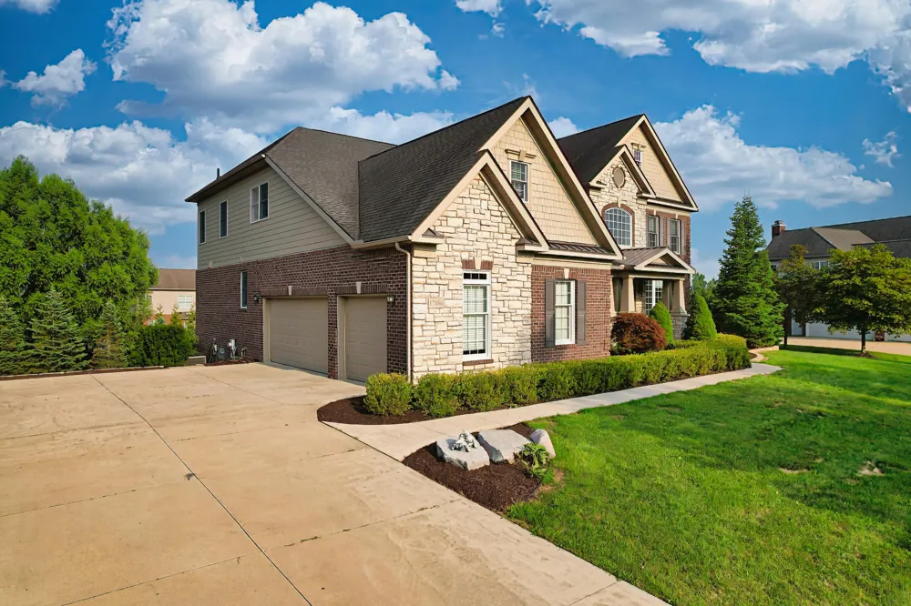17486 Crestbrook Drive Northville, MI 48168