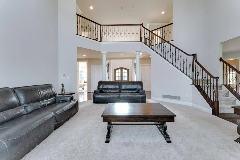 17486 Crestbrook Drive Northville, MI 48168