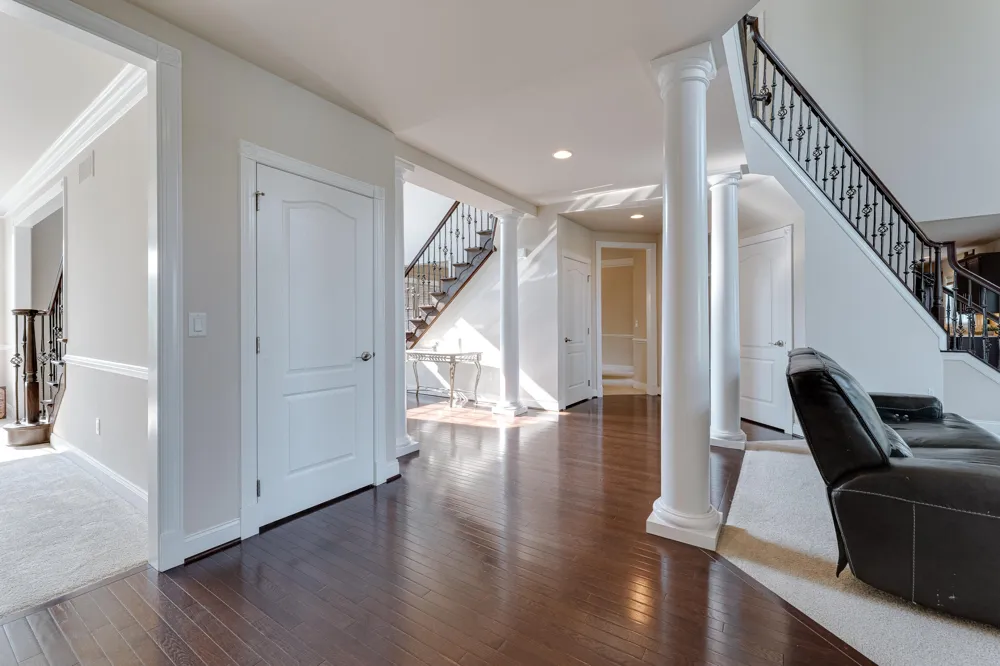 17486 Crestbrook Drive Northville, MI 48168