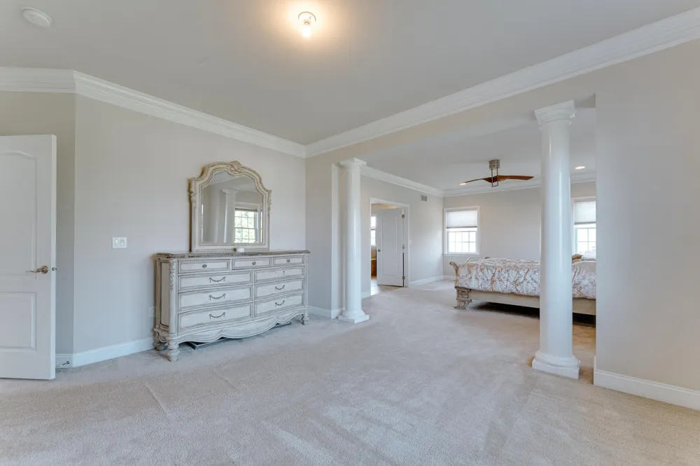 17486 Crestbrook Drive Northville, MI 48168