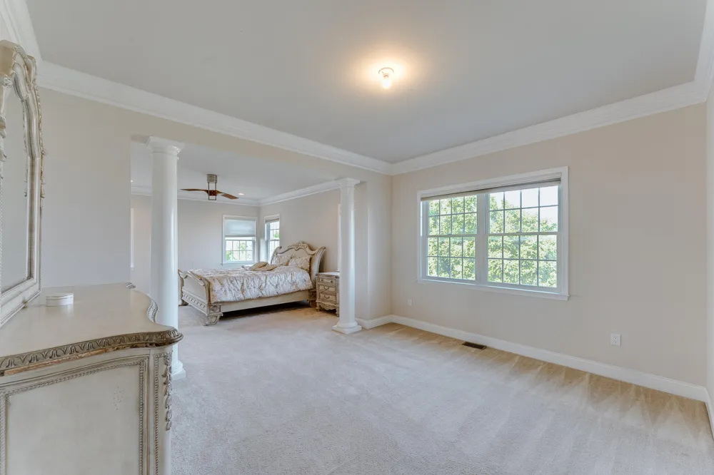 17486 Crestbrook Drive Northville, MI 48168