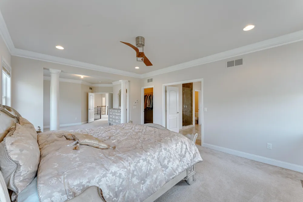 17486 Crestbrook Drive Northville, MI 48168