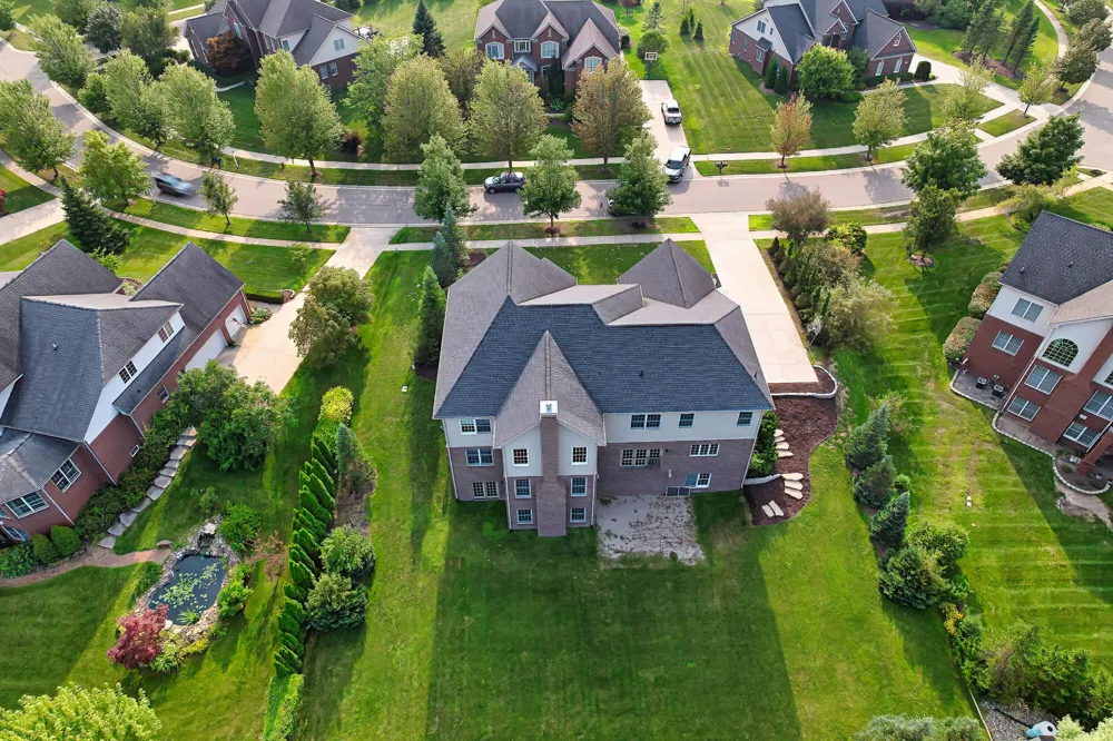 17486 Crestbrook Drive Northville, MI 48168