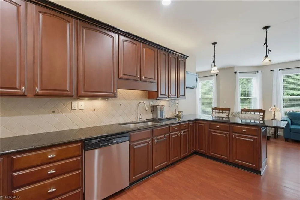 1819 Merritt Trail Burlington, NC 27217