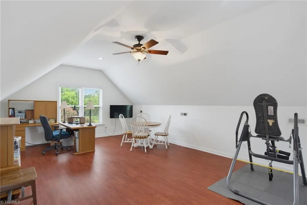 1819 Merritt Trail Burlington, NC 27217