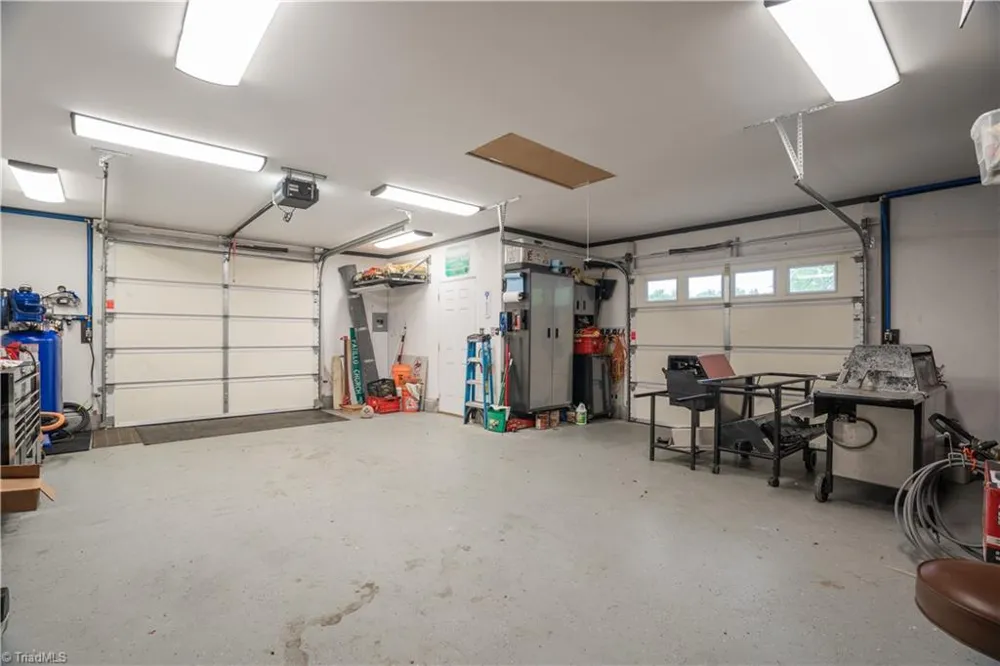 1819 Merritt Trail Burlington, NC 27217