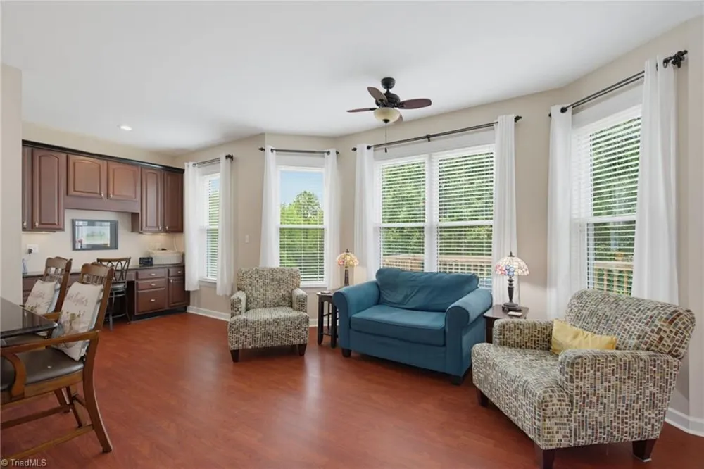 1819 Merritt Trail Burlington, NC 27217
