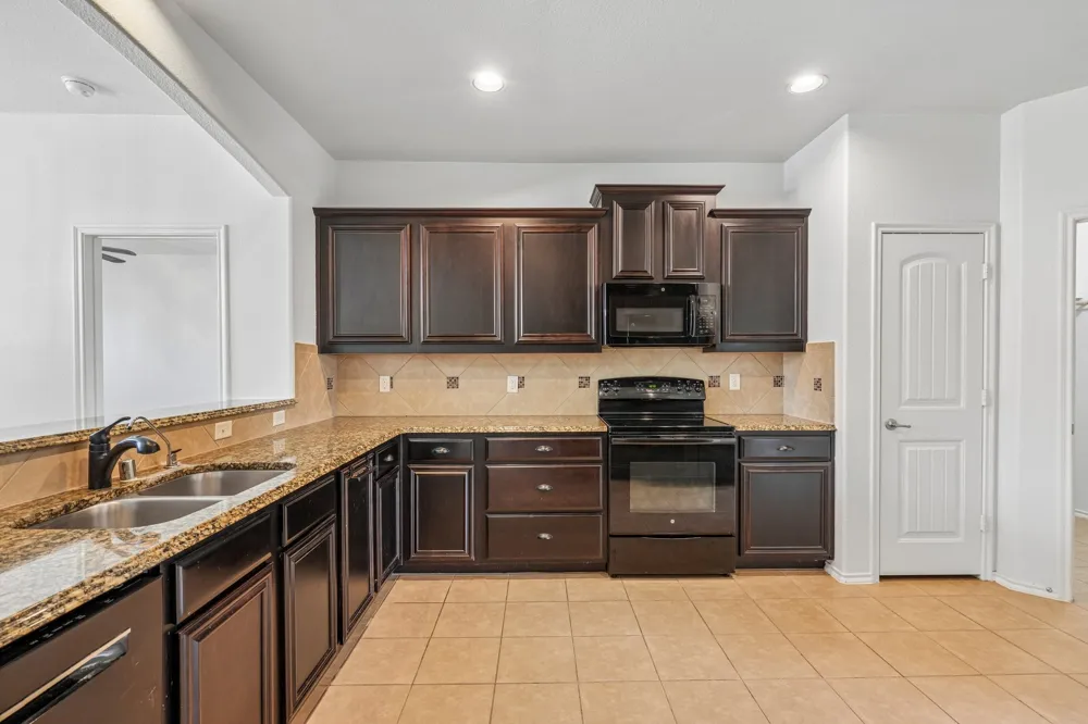 2017 River Heartland, TX 75126