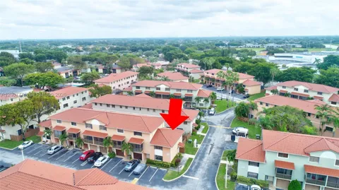 9874 Hammocks Blvd #108-49