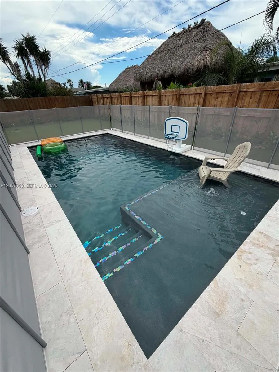 401 SE 3rd Pl Deerfield Beach, FL 33441