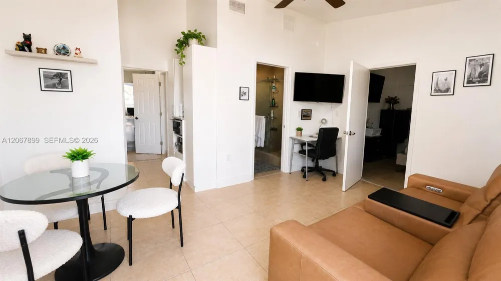 12400 SW 184th St Miami, FL 33177