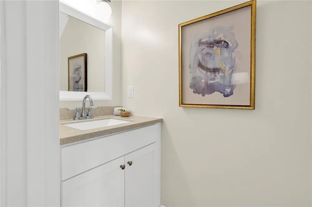 604 Ivey Court #B Woodstock, GA 30188