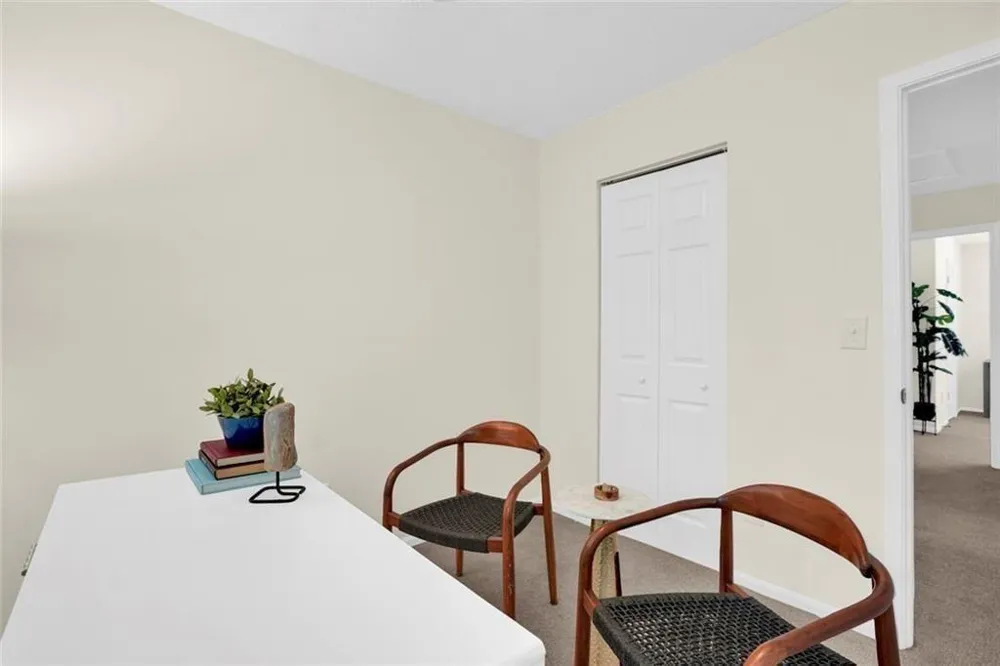 604 Ivey Court #B Woodstock, GA 30188