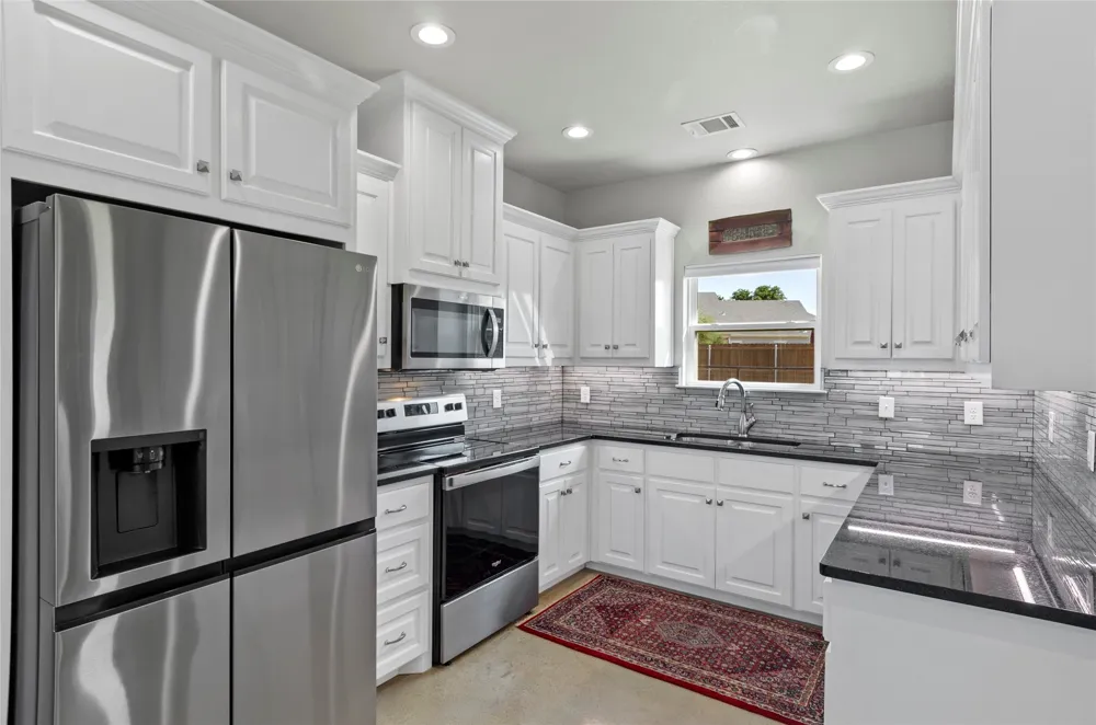 108 Daisy Court Paradise, TX 76073