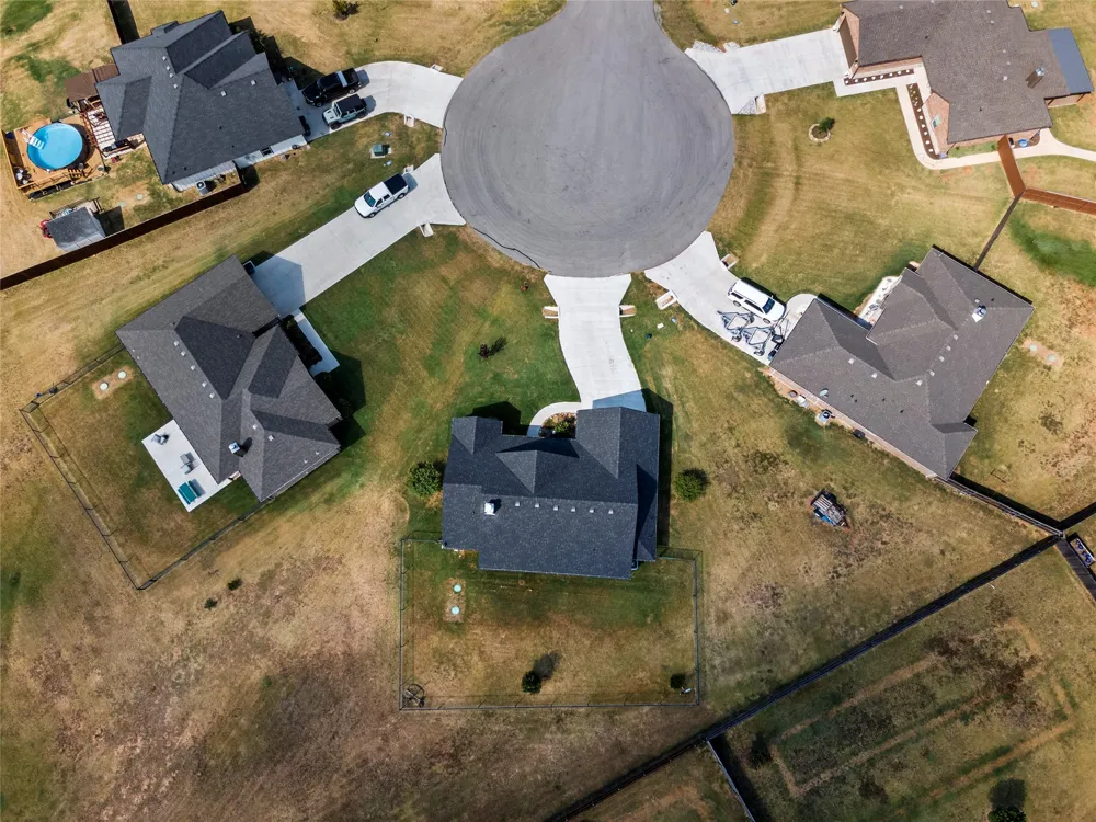 108 Daisy Court Paradise, TX 76073