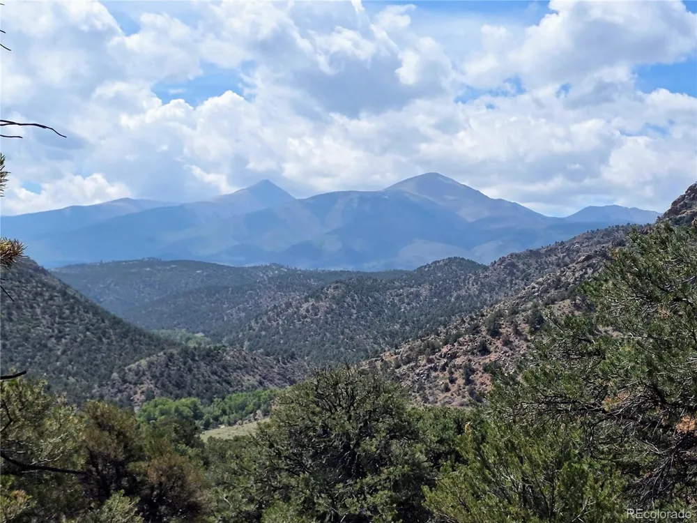 291 County Road 51 Cotopaxi, CO 81223