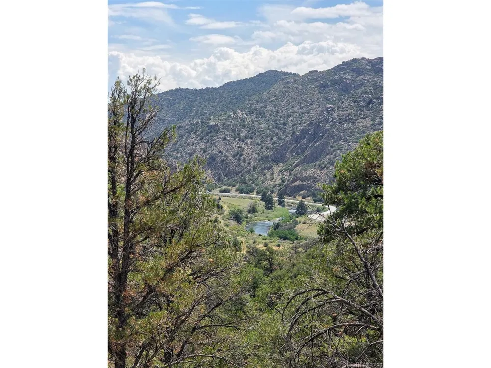 291 County Road 51 Cotopaxi, CO 81223