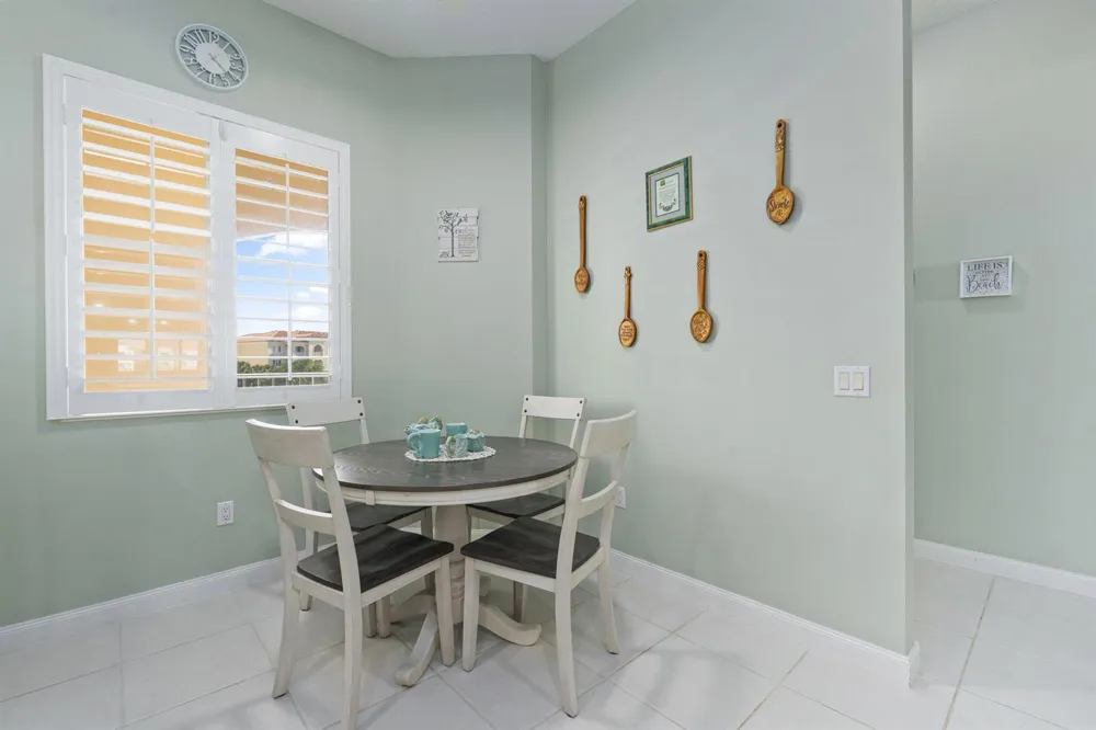16 Harbour Isle Drive W #303 Fort Pierce, FL 34949