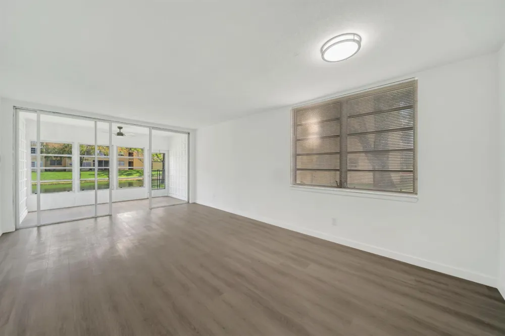 6001 NW 61st Avenue #112 Tamarac, FL 33319