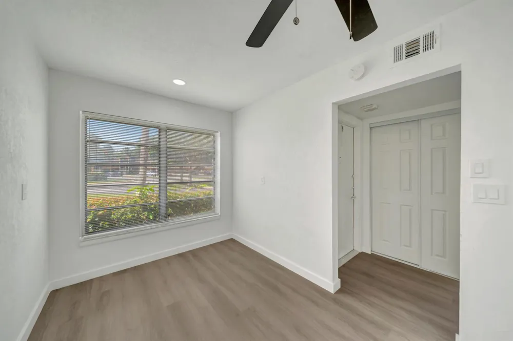 6001 NW 61st Avenue #112 Tamarac, FL 33319
