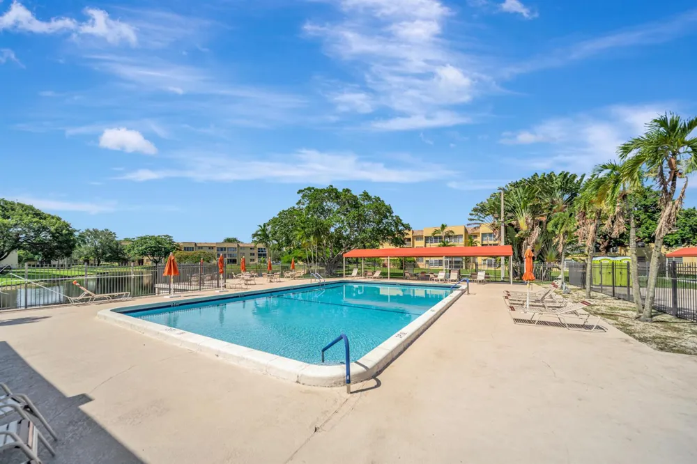 6001 NW 61st Avenue #112 Tamarac, FL 33319