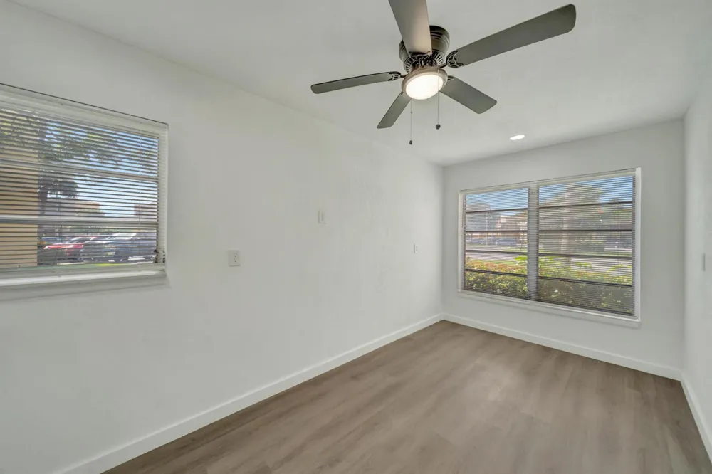 6001 NW 61st Avenue #112 Tamarac, FL 33319
