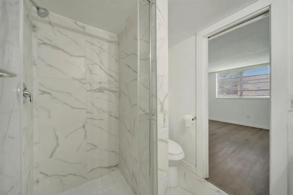 6001 NW 61st Avenue #112 Tamarac, FL 33319