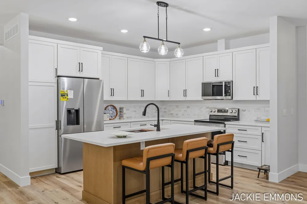 22672 W Kendaville Road Pierson Township, MI 49339
