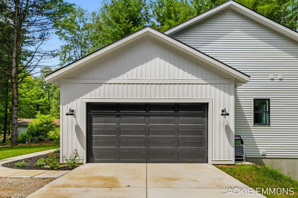 22672 W Kendaville Road Pierson Township, MI 49339
