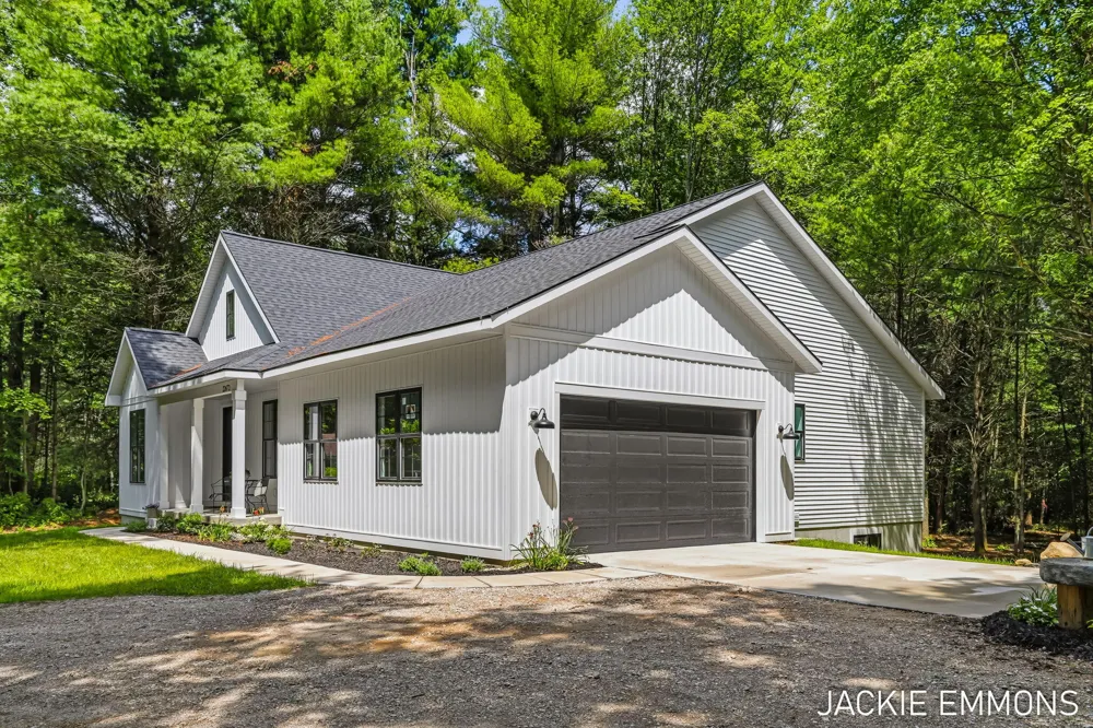 22672 W Kendaville Road Pierson Township, MI 49339