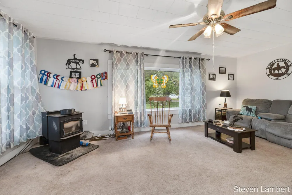 8757 M-40 Pine Grove Township, MI 49055