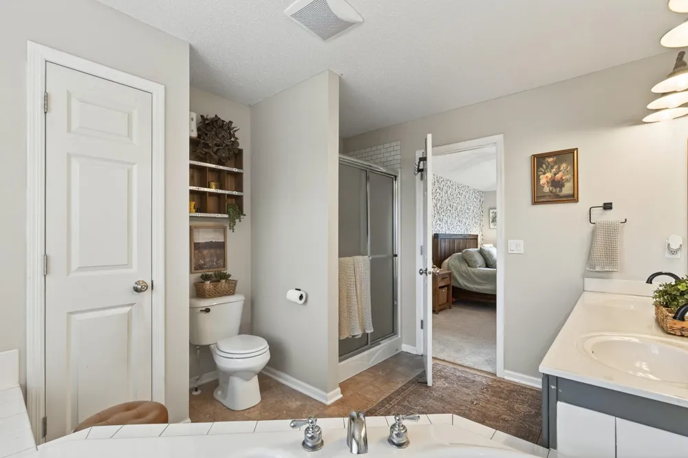 6698 Mackenzie Avenue NE Albertville, MN 55301