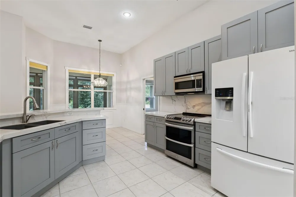 10308 CALLE DE FLORES DRIVE Clermont, FL 34711
