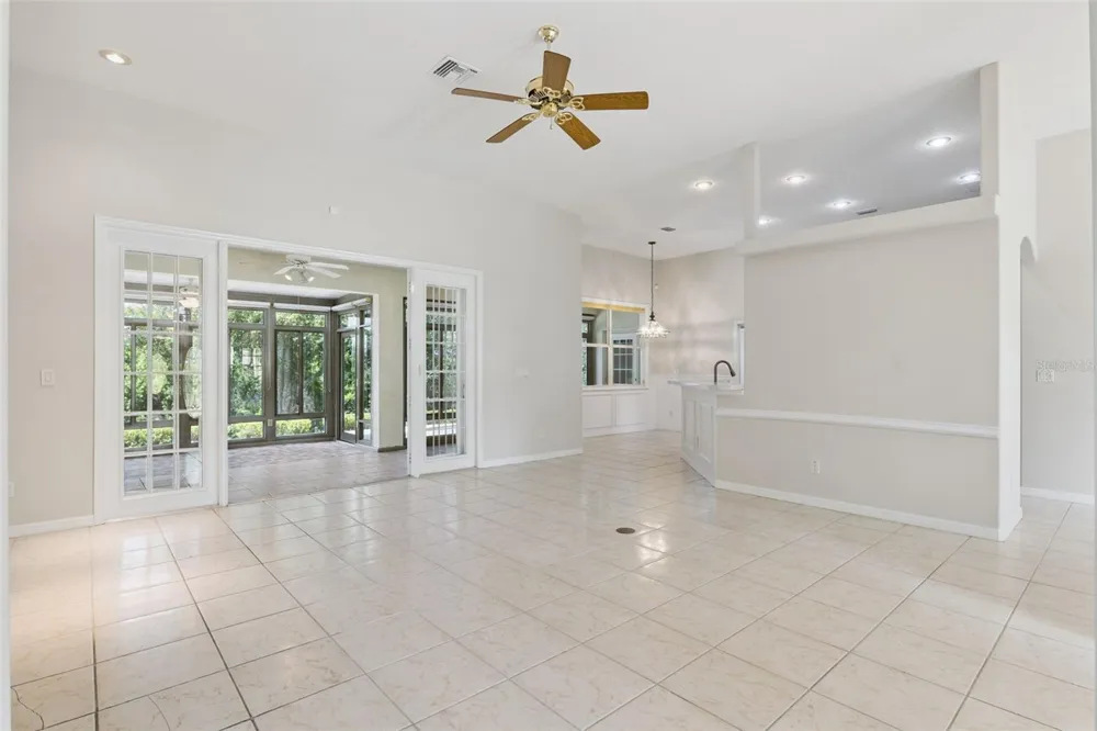 10308 CALLE DE FLORES DRIVE Clermont, FL 34711