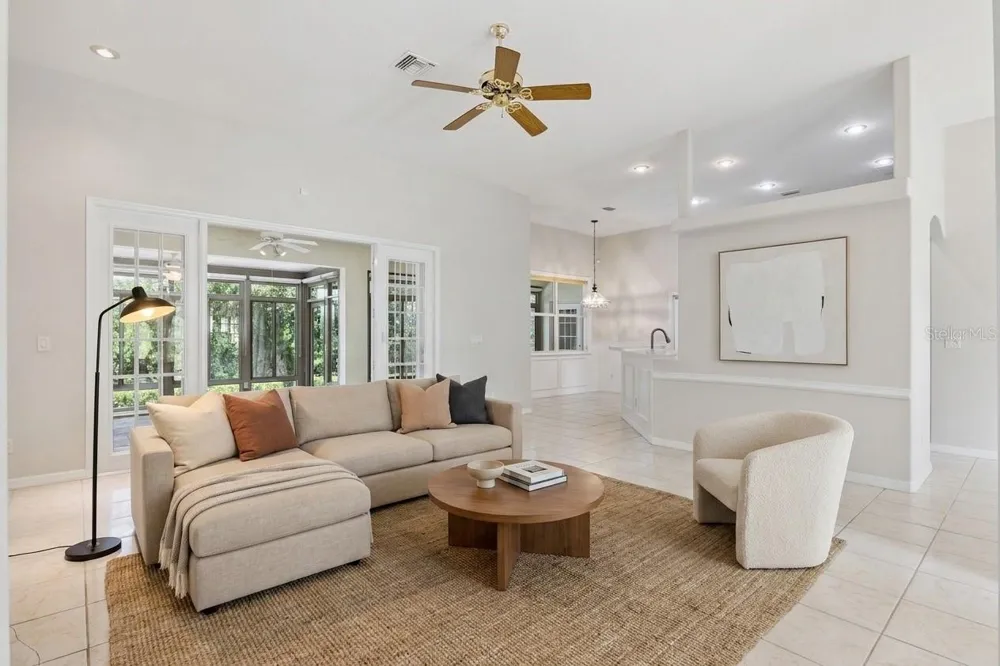 10308 CALLE DE FLORES DRIVE Clermont, FL 34711