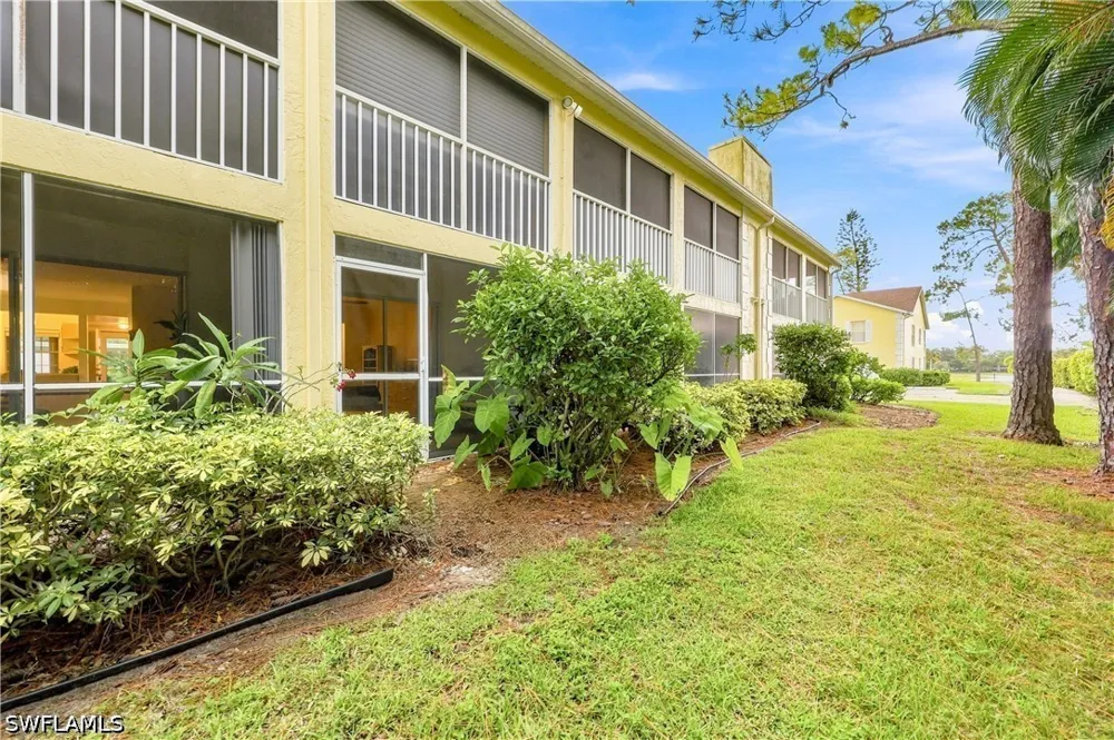 Kings Lake Boulevard #2-103 Naples, FL 34112