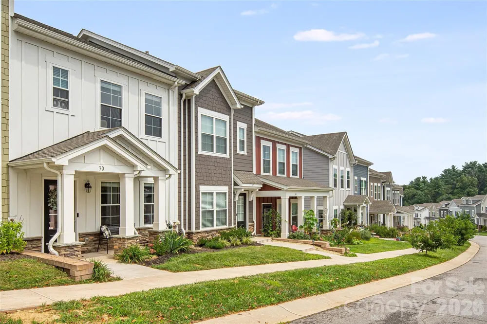 30 Walnut Springs Drive Asheville, NC 28804