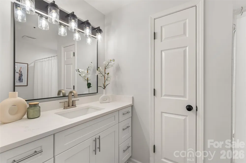 757 Southwest Drive #8 Davidson, NC 28036