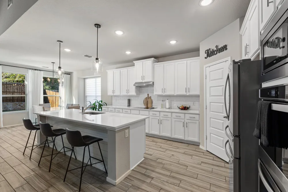 3512 Harbour Mist Trail Denton, TX 76208