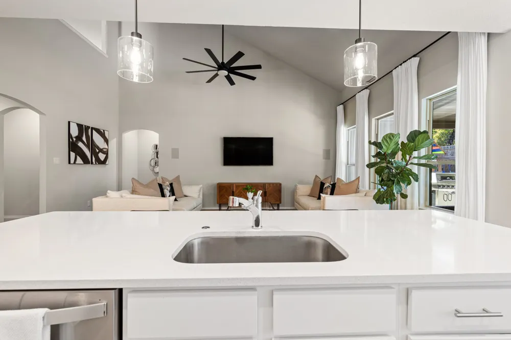 3512 Harbour Mist Trail Denton, TX 76208